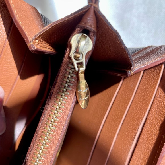 Louis Vuitton Elysee Vintage Wallet w/ COA - Picture 15 of 16